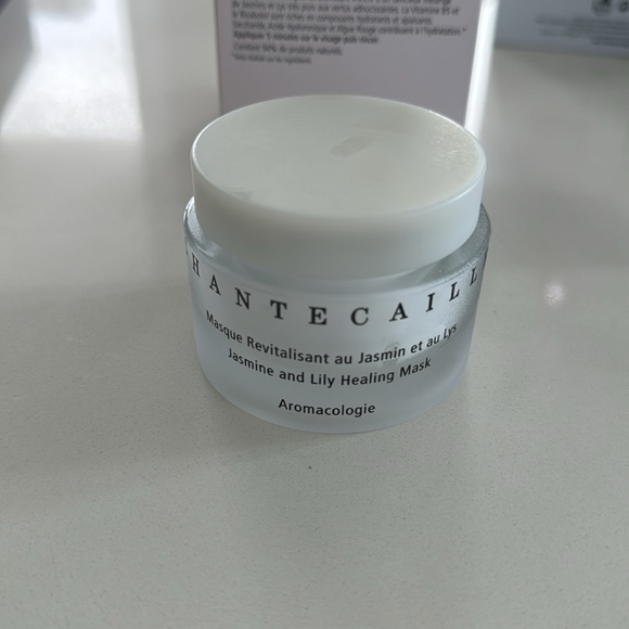 Chantecaille • Jasmine and Lily Healing Mask - Picture 6 of 6